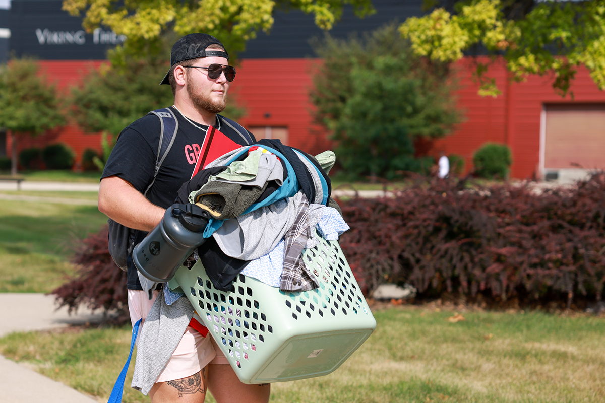 Student-athlete move-in day